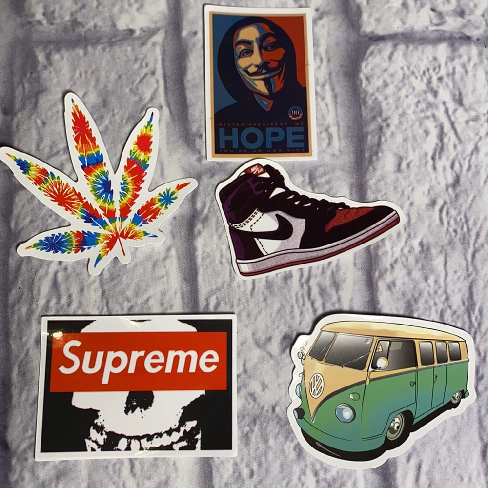 Jordan Keychain and Sticker Bundle - Picture 3 of 3